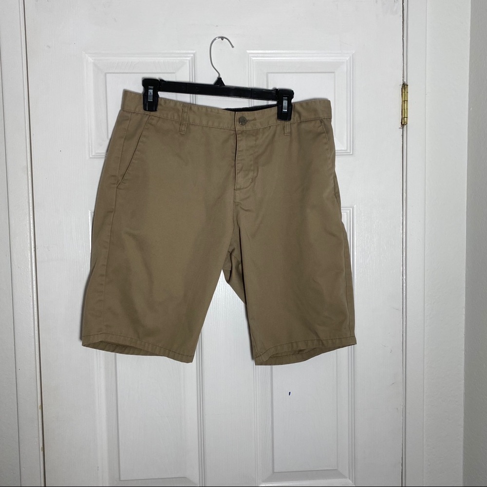 Blue Crown Slim Chino Shorts size 32